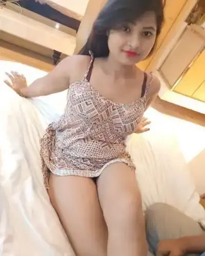 Call Girls in Dera Gopipur